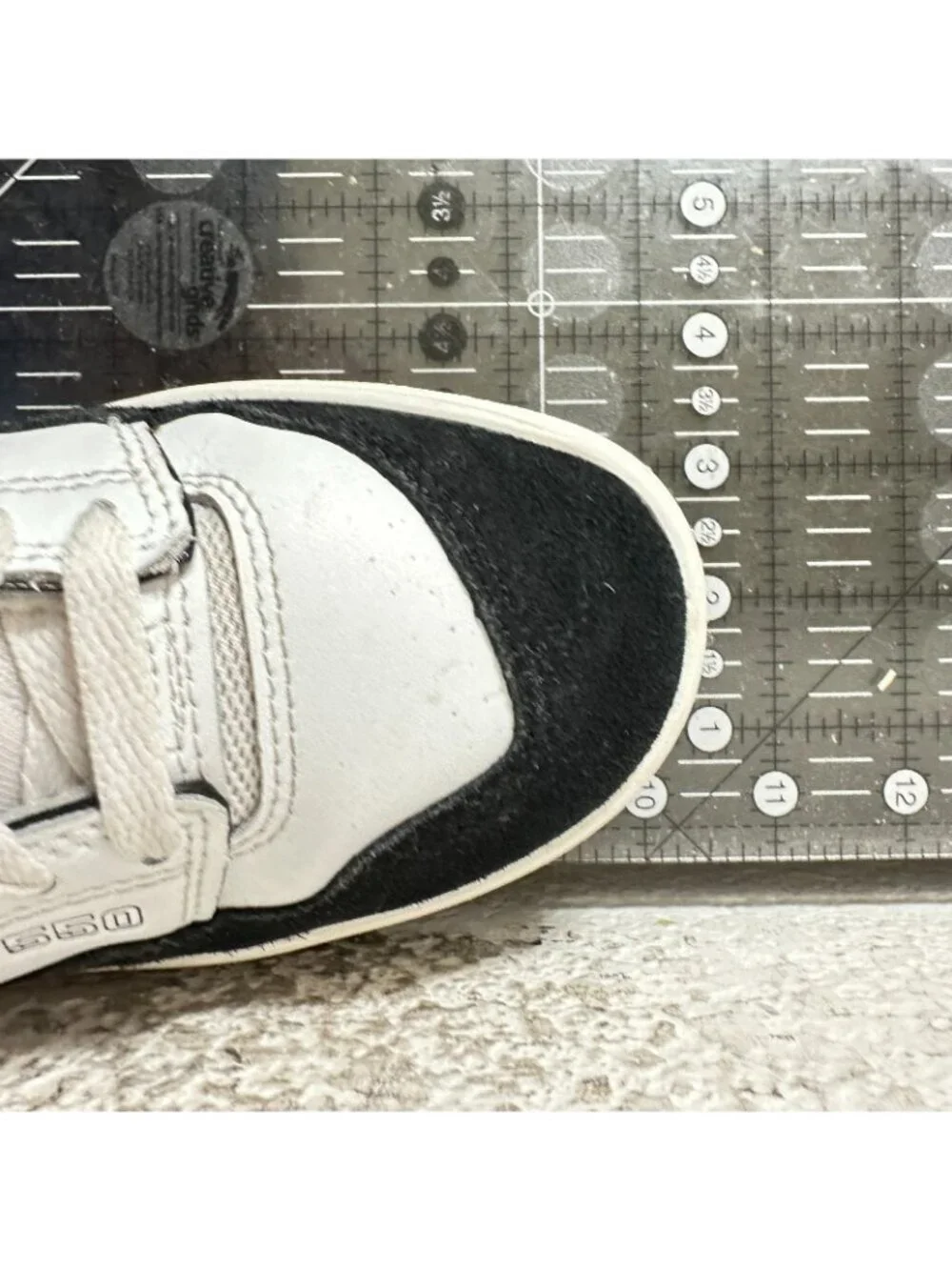 New Balance 550 Men Size 6 GSB550CA White Black Rain Cloud Low Top Shoes